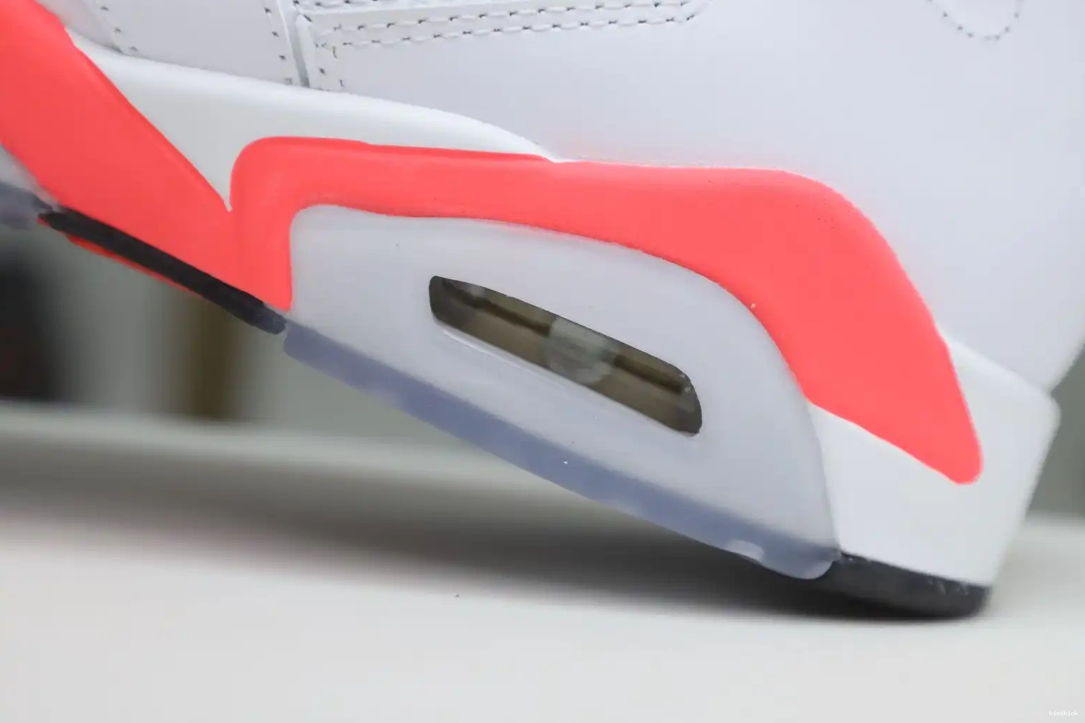 Jordan Retroinfrared Air White Kimikick 6 0527